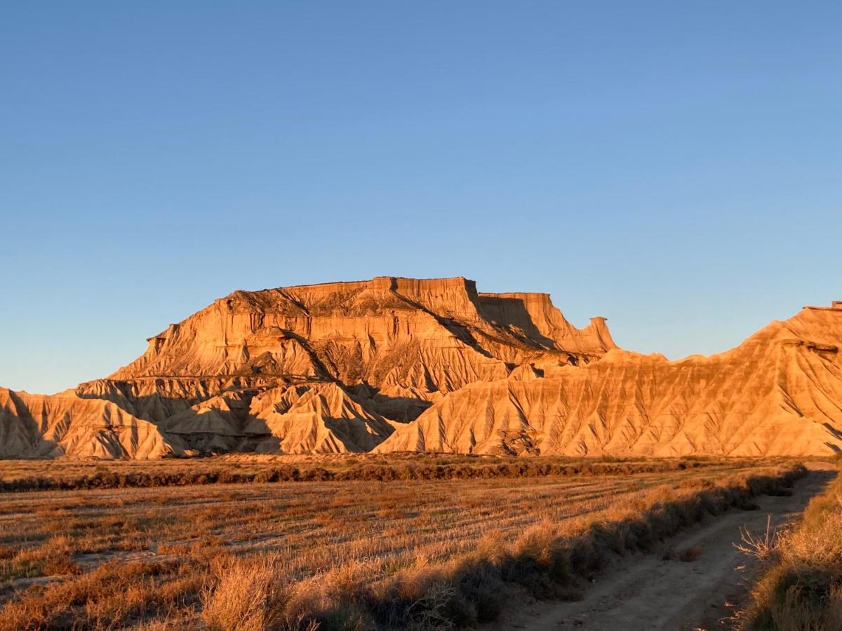 Hostel Bardenas Cabanillas Екстер'єр фото